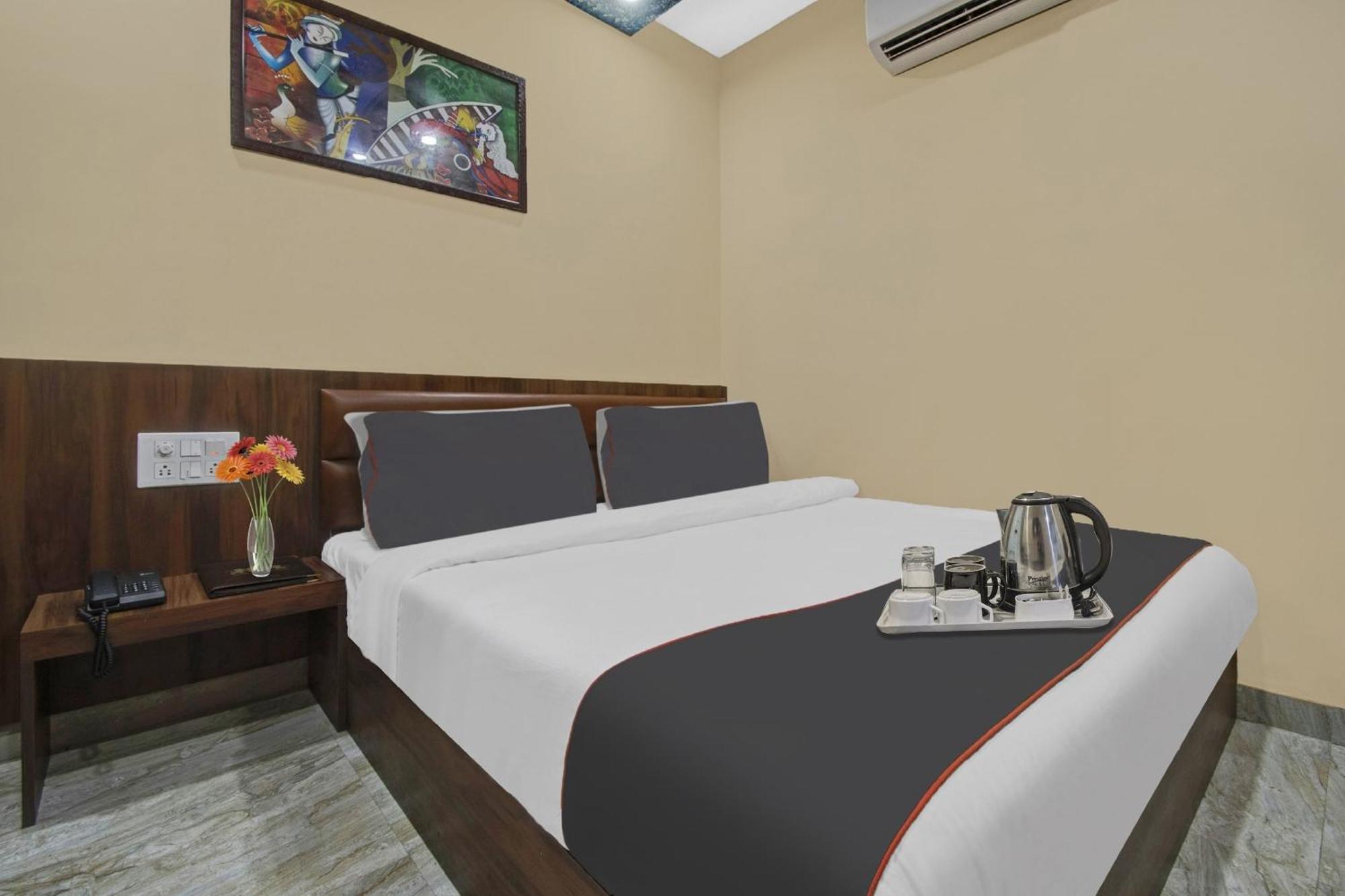 Hotel Ratan Palace By Select ชัยปุระ ภายนอก รูปภาพ